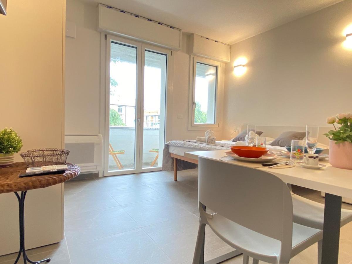 Emilia 8 Apartment Bologna