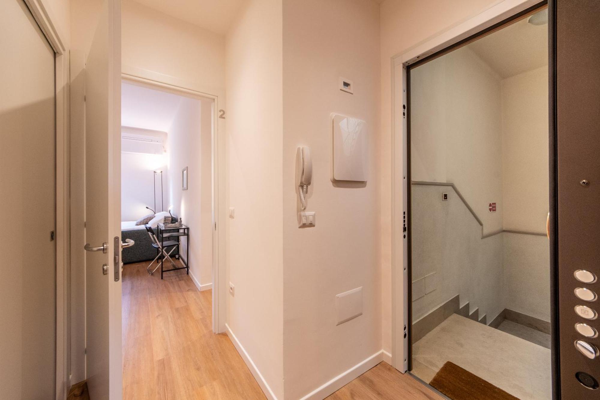 Apartment Housmart Dimora D'azeglio Bologna
