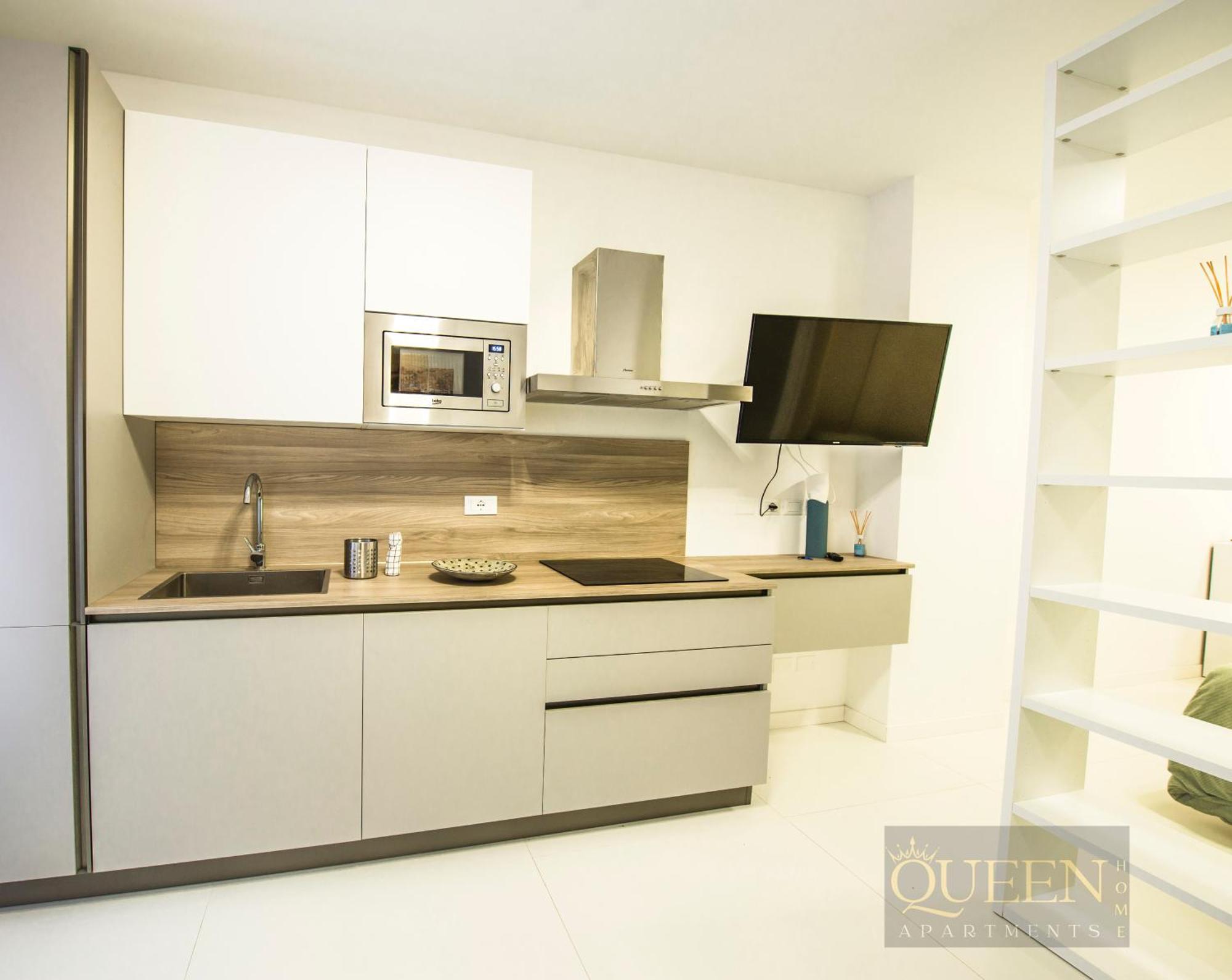 Queen Martinne For Long Rent Bolonha