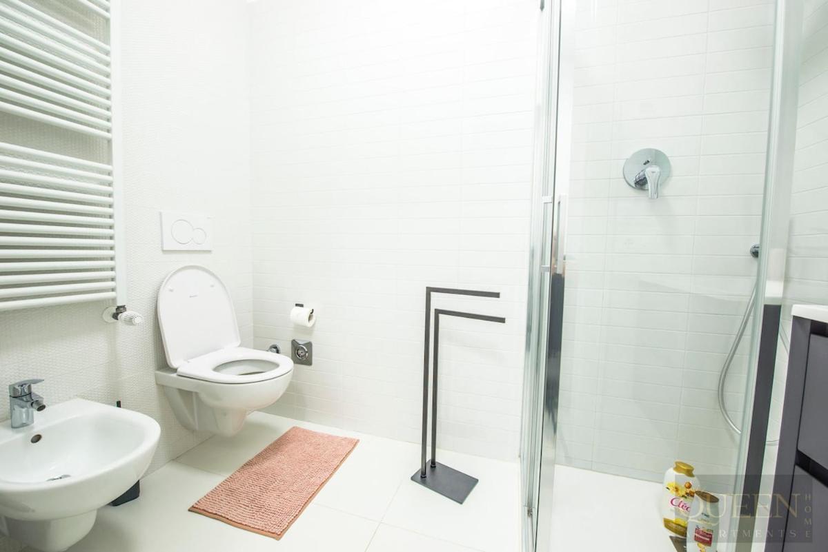 Queen Martinne For Long Rent Apartamento Bolonha
