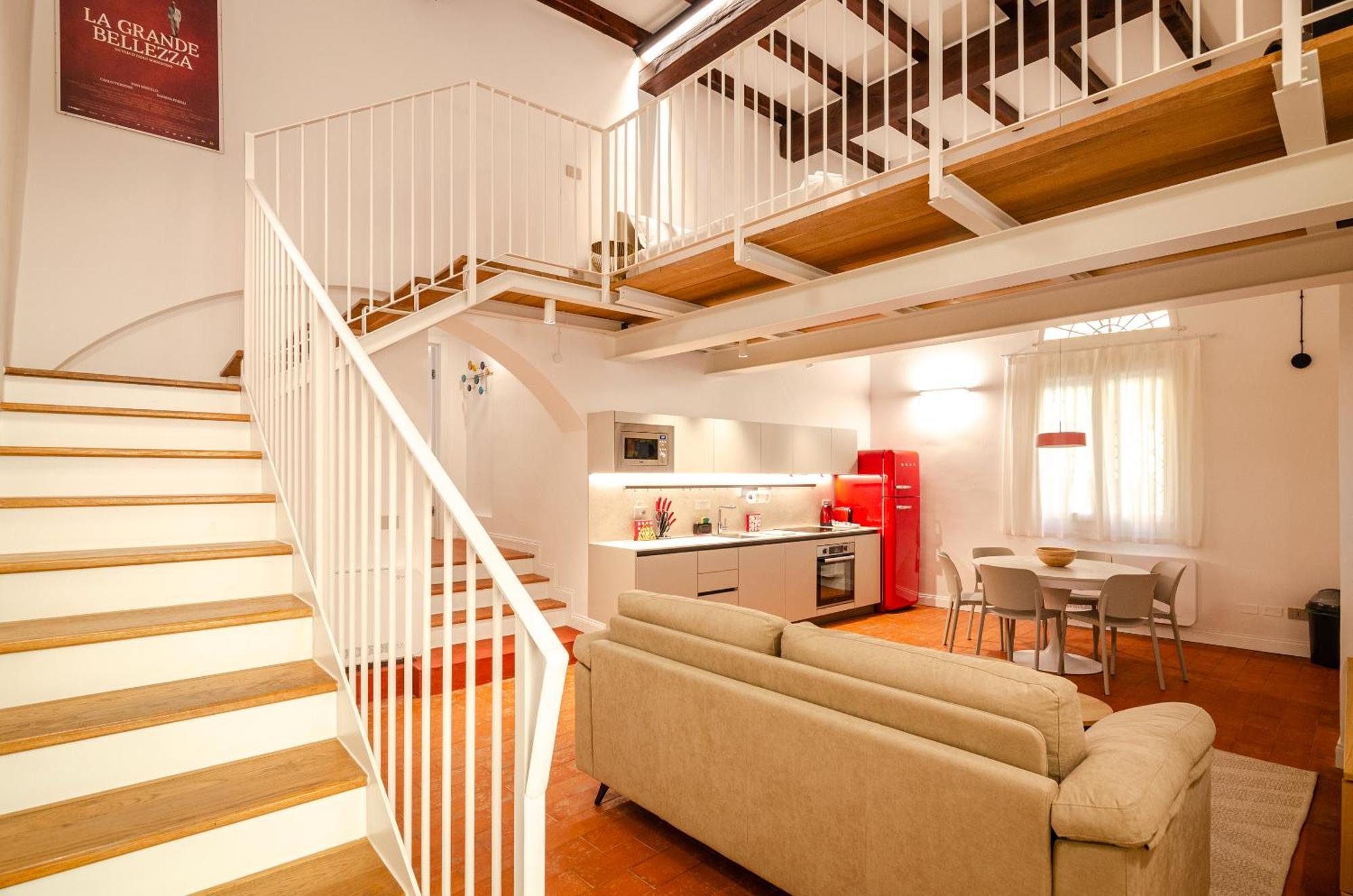 Apartment Hermathena *