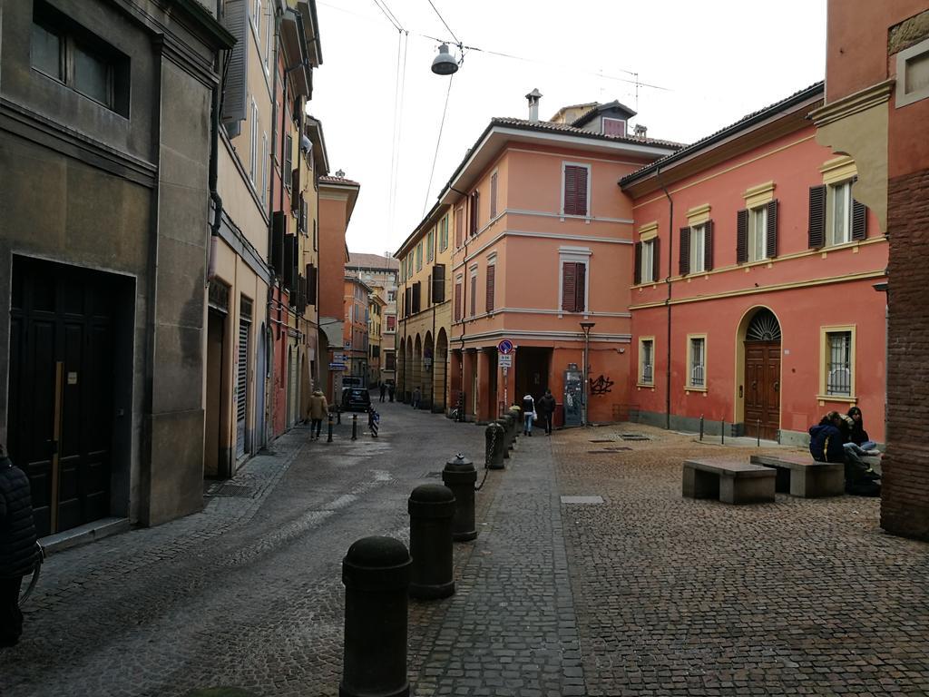 Parigi 15 * Bologna