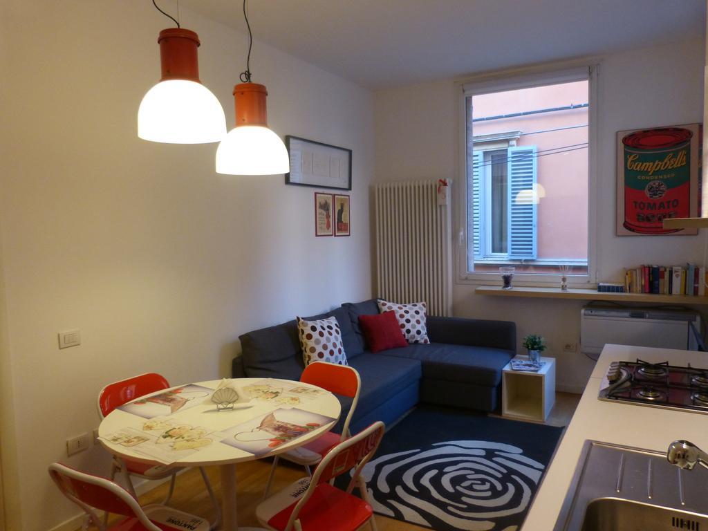 Parigi 15 Appartamento Bologna