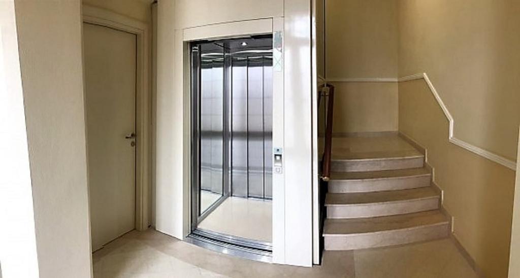 Farolfi Carracci Apartment Bologna