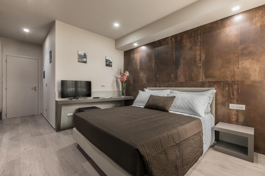Cavour Luxury Guest house Bologna