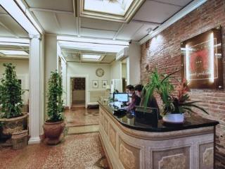 Pedrini Hotel Bolonha