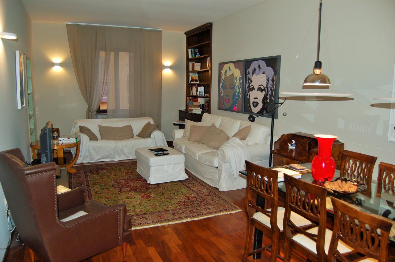 Apartment Homebo La Finestrella