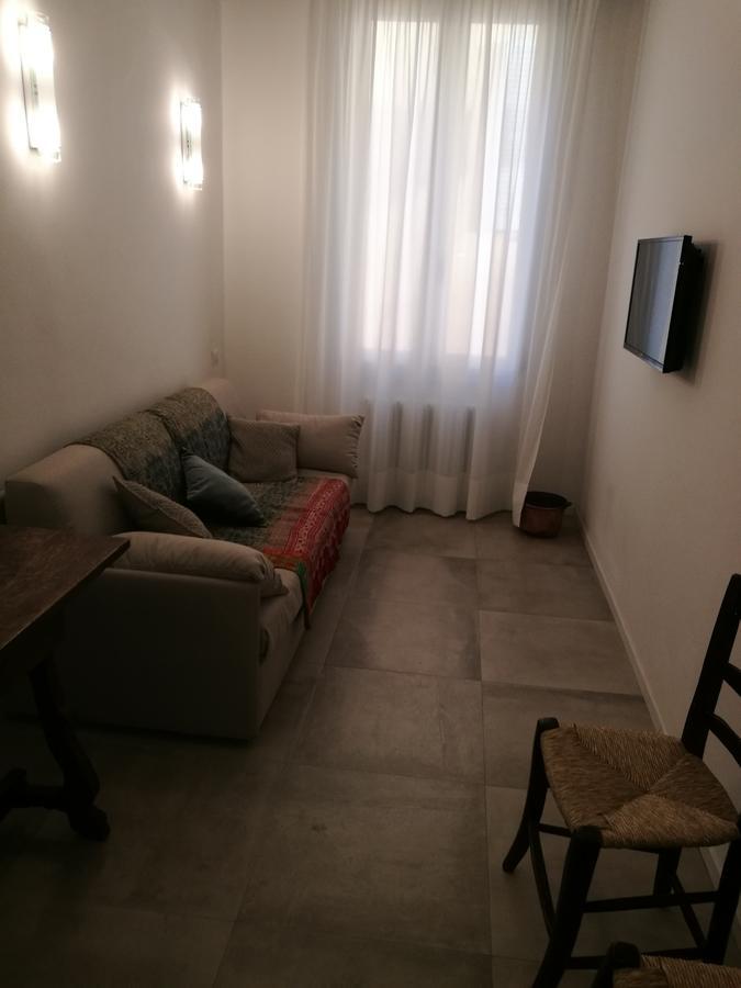 Piazza San Domenico Apartment *