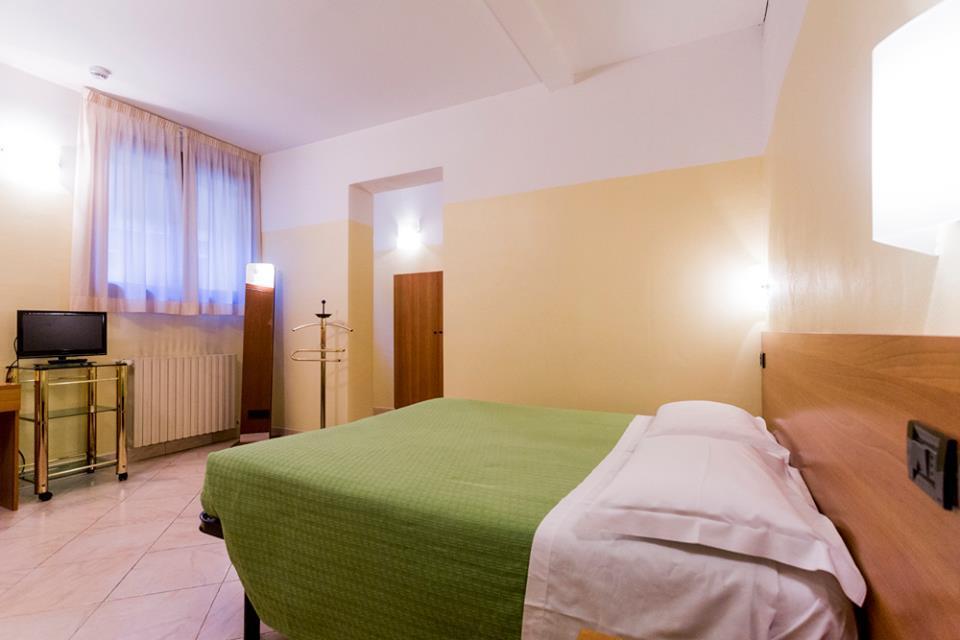 Fattori Hotel 2*
