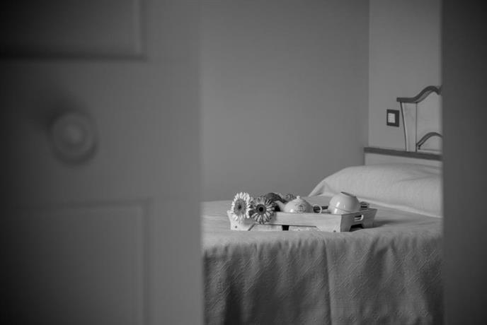 Corte Roveri Bed & Breakfast *
