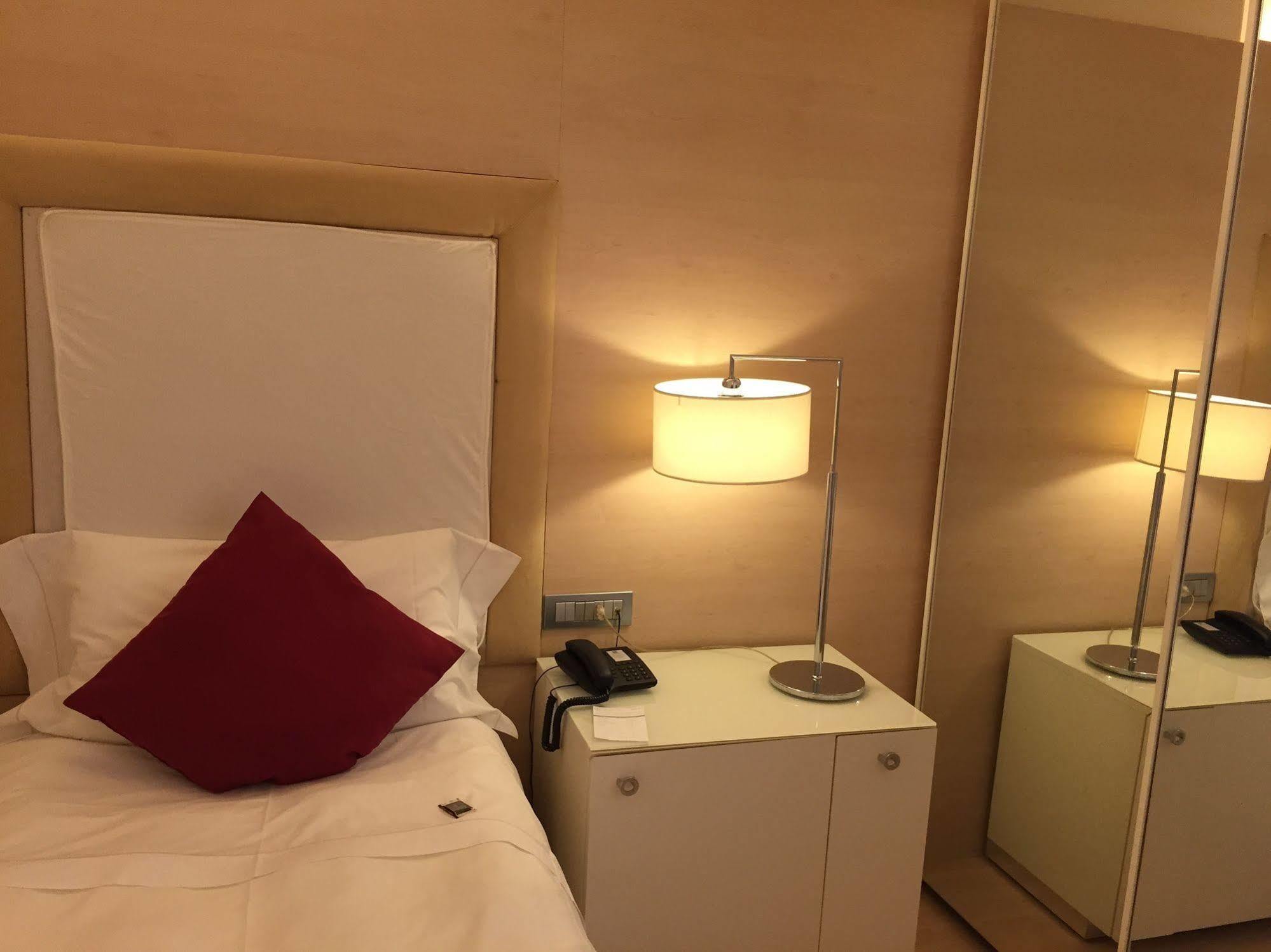 4 Viale Masini Hotel 4*