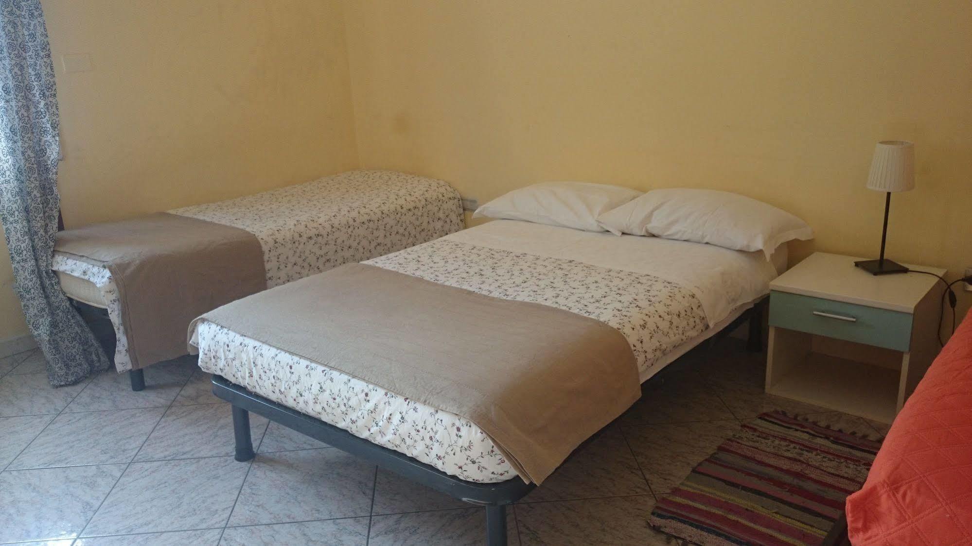 Bed & Breakfast Stazione 2 3*