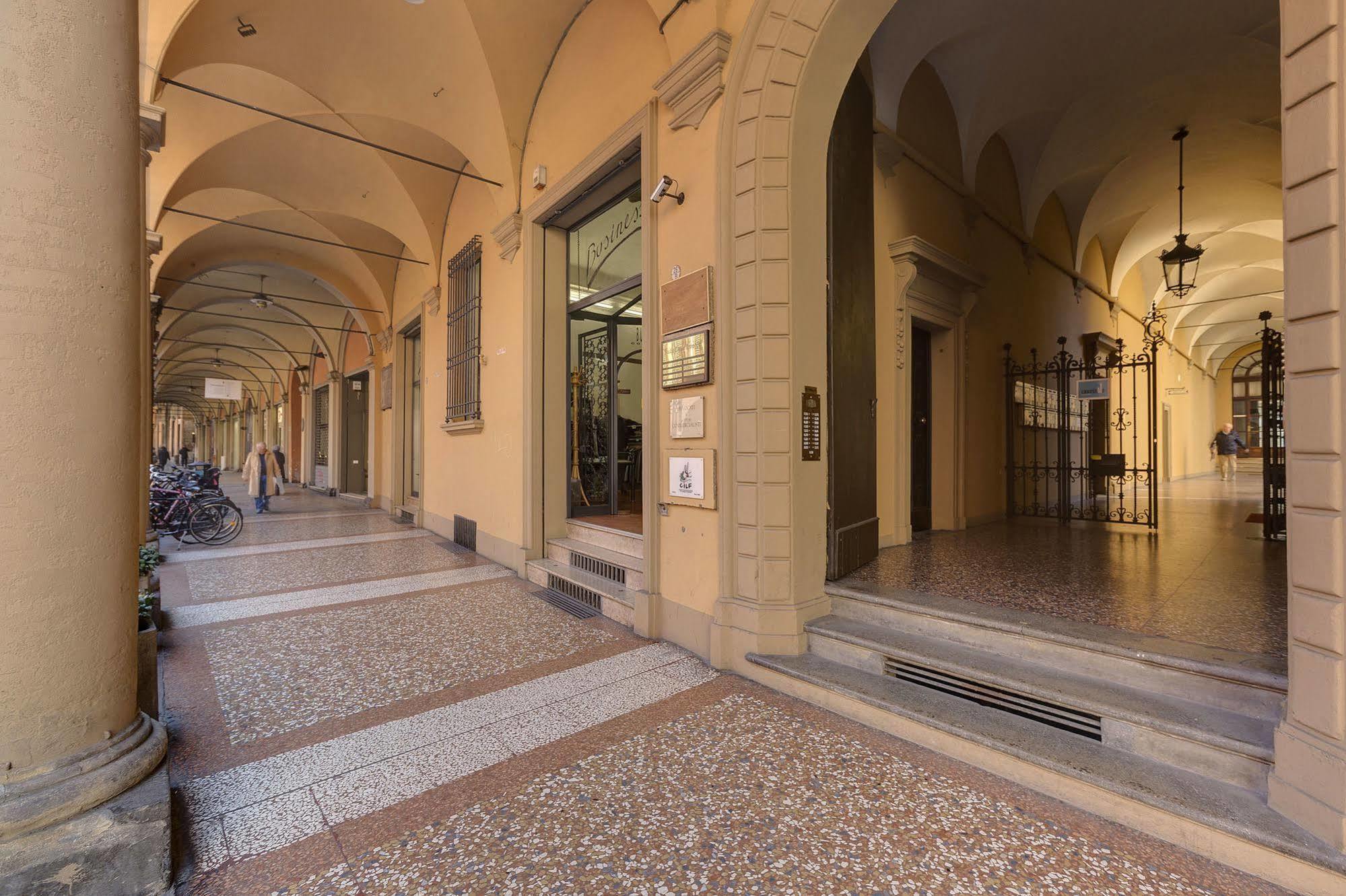 Carosello 3* Bologna