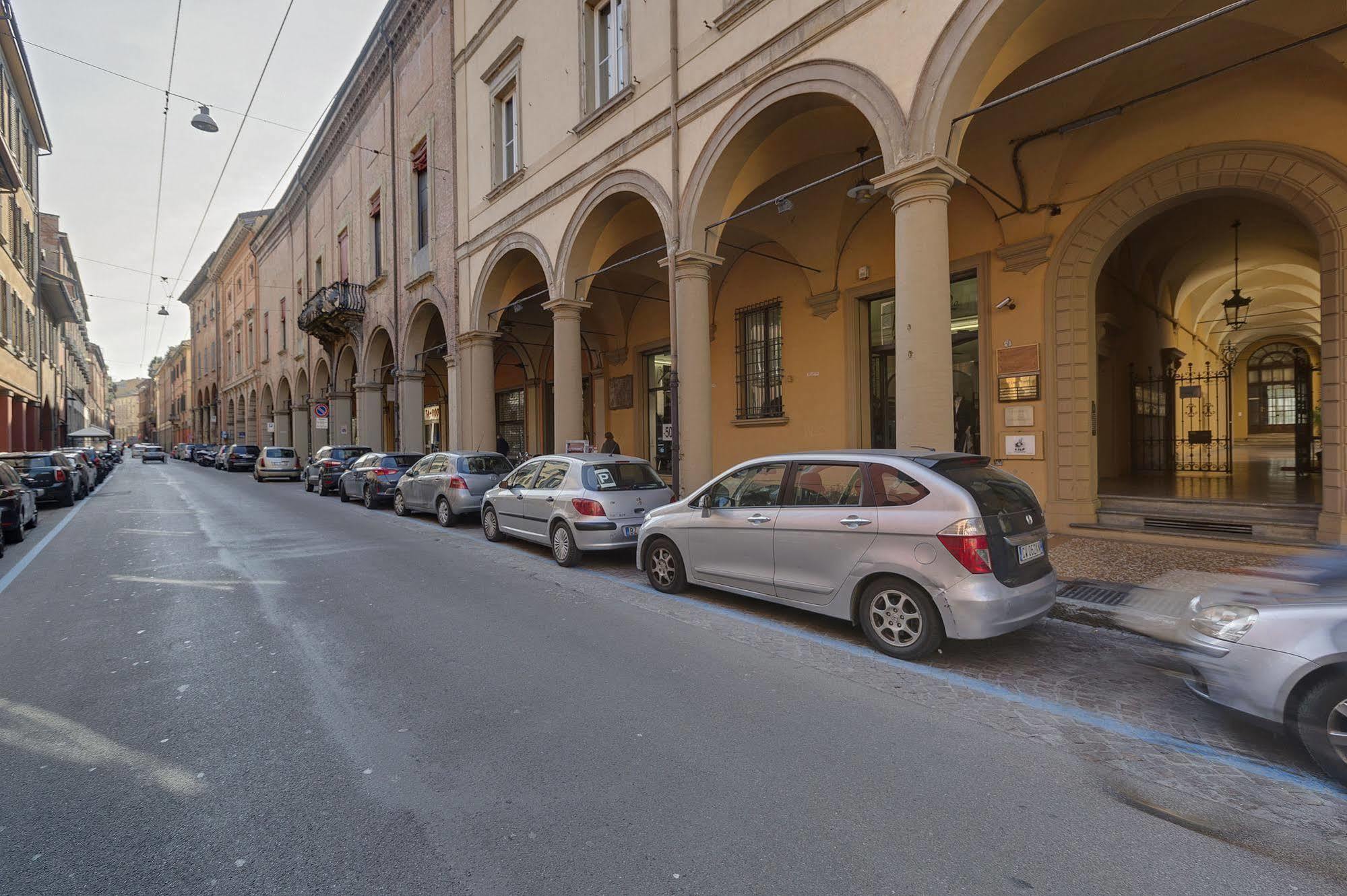 Carosello 3* Bologna