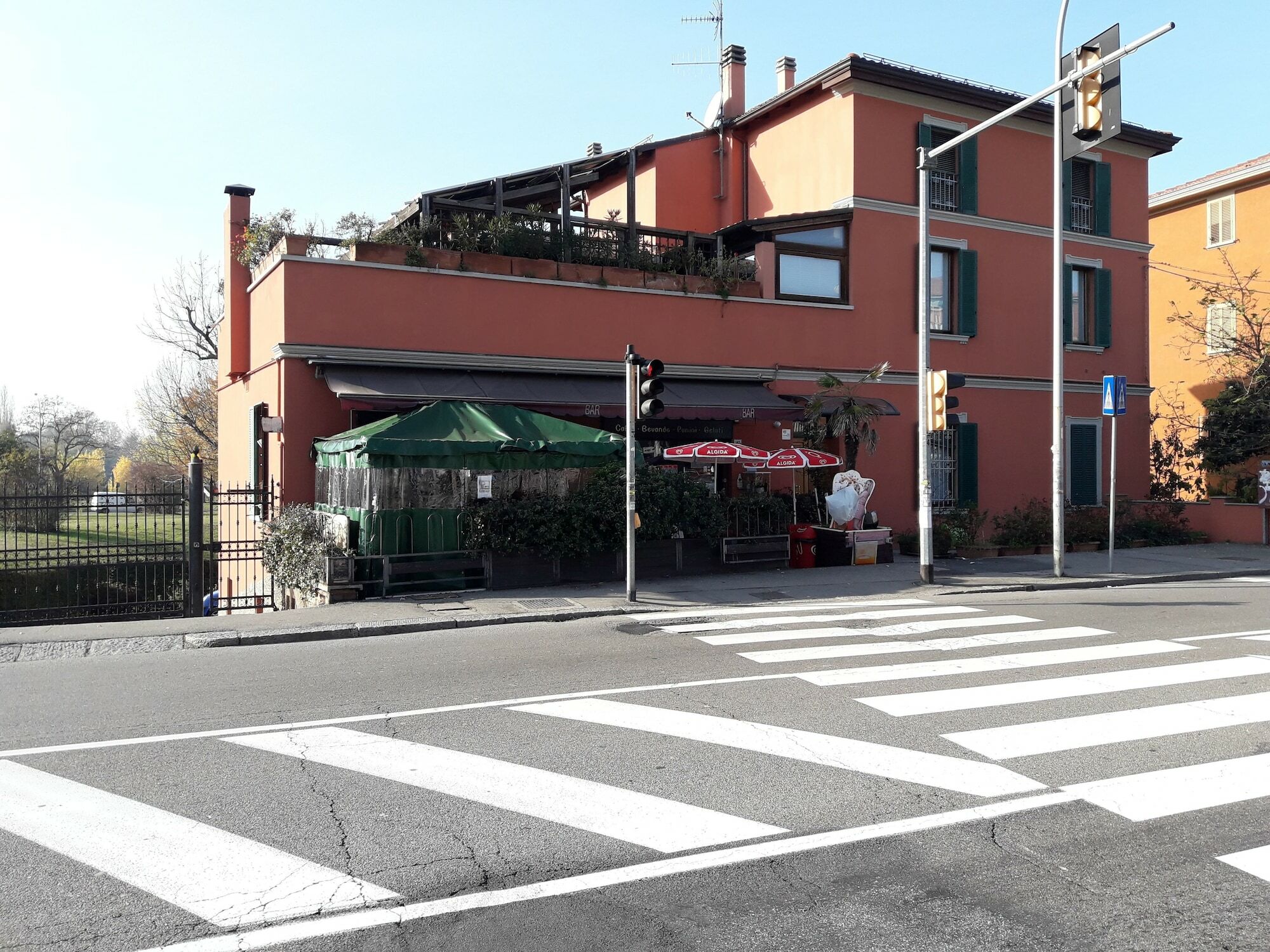 La Casa Nel 2 2* Bologna