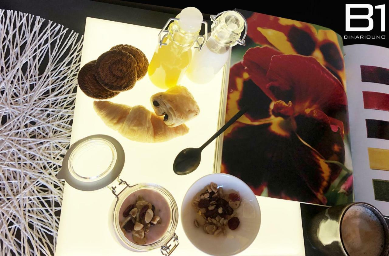 Acomodação com café da manhã  Binariouno Bolonha