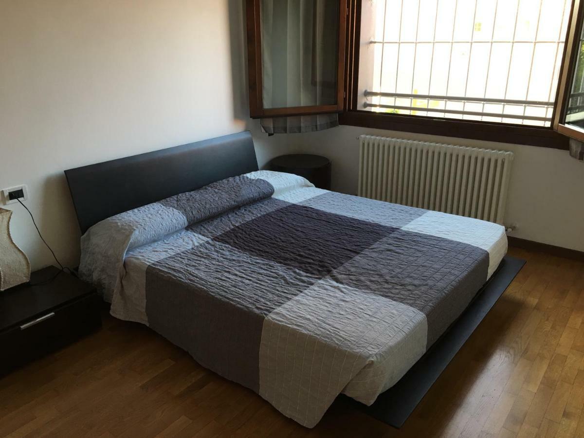 Appartamento Dossetti 3 *