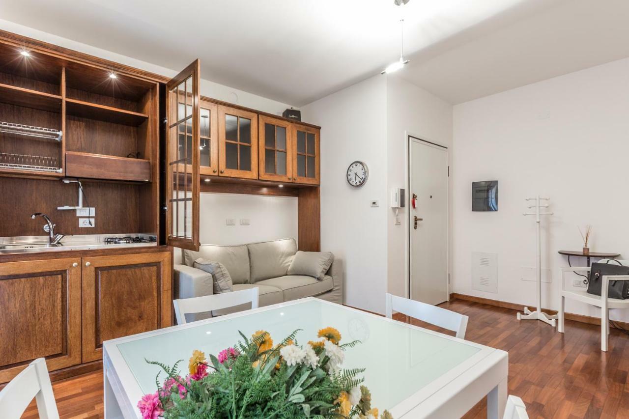 Favilli - The Place Apartment *
