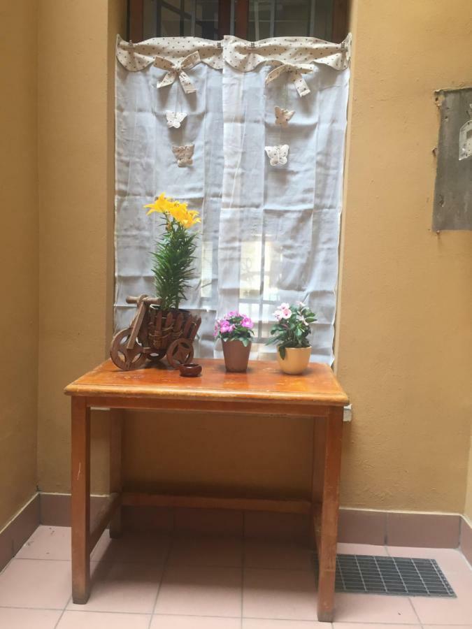 Portici Di Via Piella Appartamento