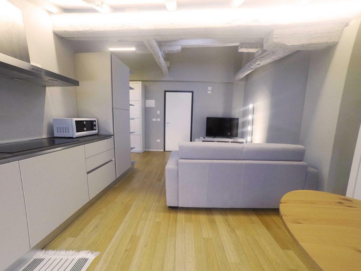 Apartment Piazza Dei Tribunali Bologna