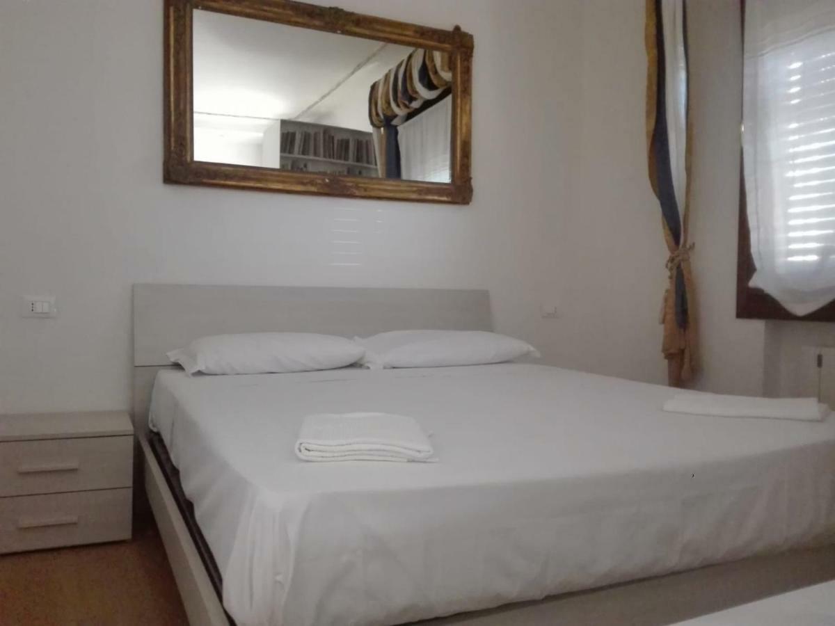 Stazione Centrale Affitta Bed & Breakfast Bologna