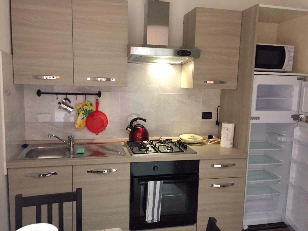 Apartment Dolcecasa Via Antonio Di Vincenzo Nr 3 Bologna
