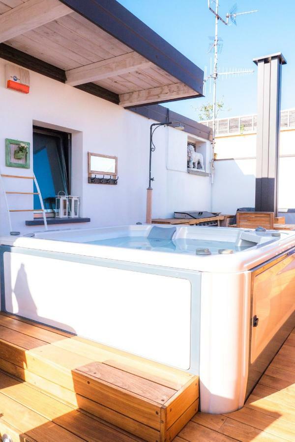Apartment The Italian Job - Jacuzzi Penthouse *