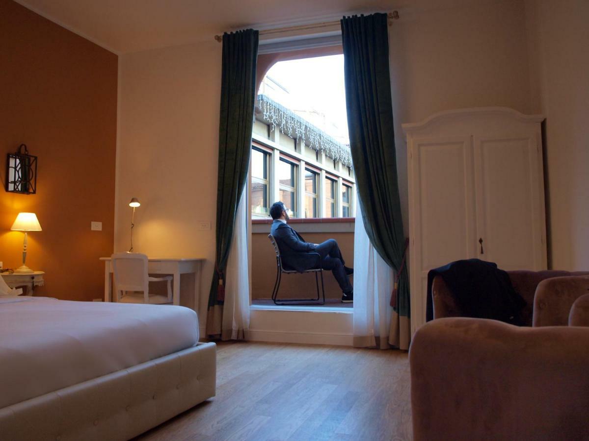 Cosmopolitan Guest house