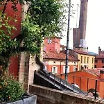 Sui Tetti Di Bologna