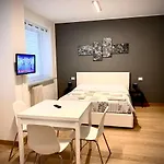 Monolocale La Maison - Ospedale Maggiore