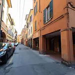 Bologna\'S Way Sguardo Sui Tetti