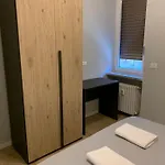 Gramsci 2 Rooms