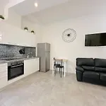 Maison Bolo