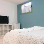 Sammy\'S House