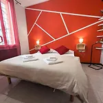 Accogliente Appartamento Moderno E Luminoso Nel Cuore Di Bologna