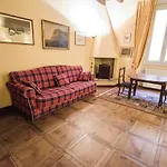 Garisenda Lodge