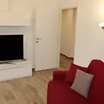 Light & Colours Apartment
