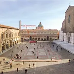 Piazza Maggiore Suite