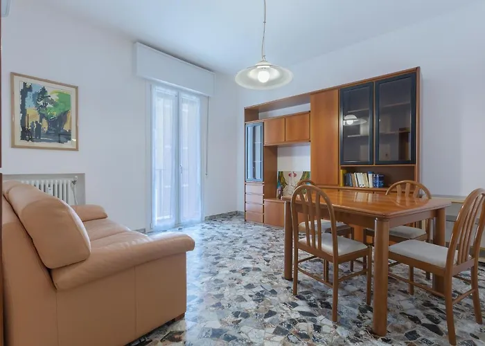 A 500 Mt Dalla Certosa Apartment