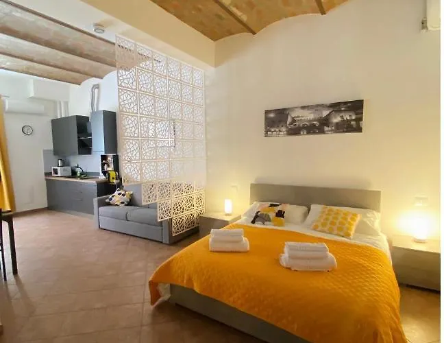 700M From Bologna Fiera House
