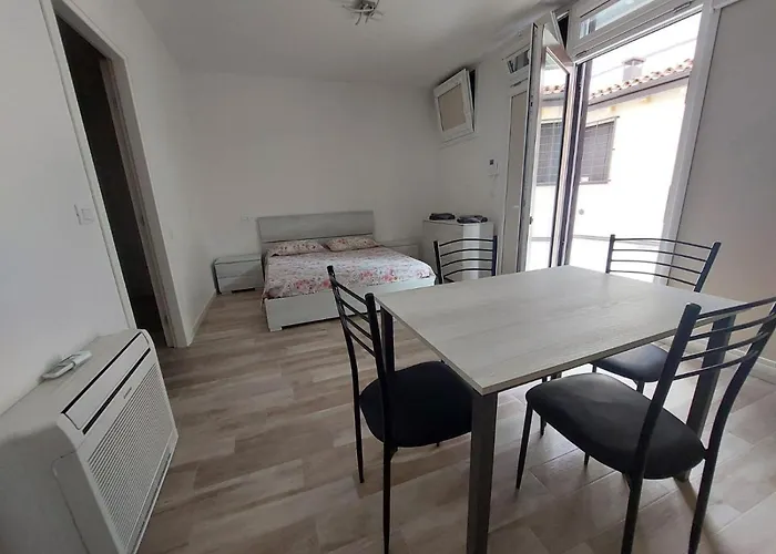 Levante Suite
