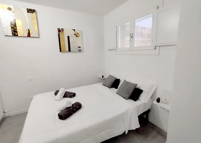 Sky Loft Airport - Modern Apt 1St Floor