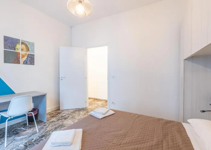 La Finestra Sul Centro, Bologna By Short Holidays