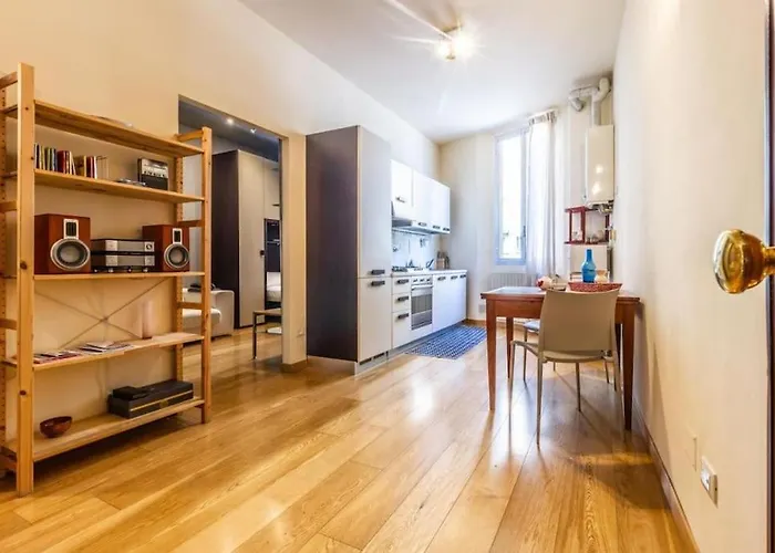 Casa Riva Romance