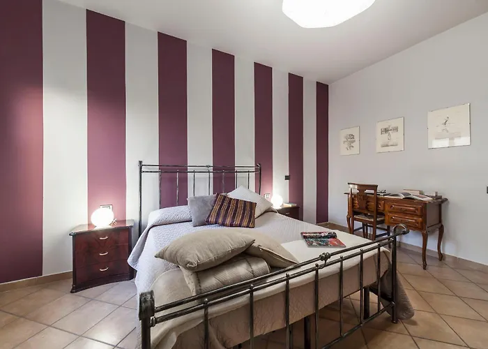 Abitaroom Wine Mini-Flat
