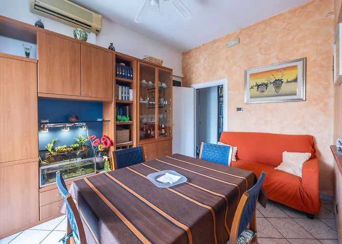 Nadia House, Bologna By Short Holidays