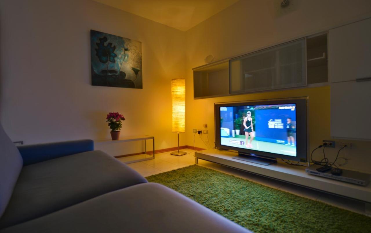 Ur-nest Emilia Levante A Apartment