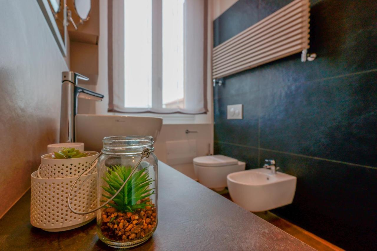 Attico Di Via D'azeglio Bed & Breakfast