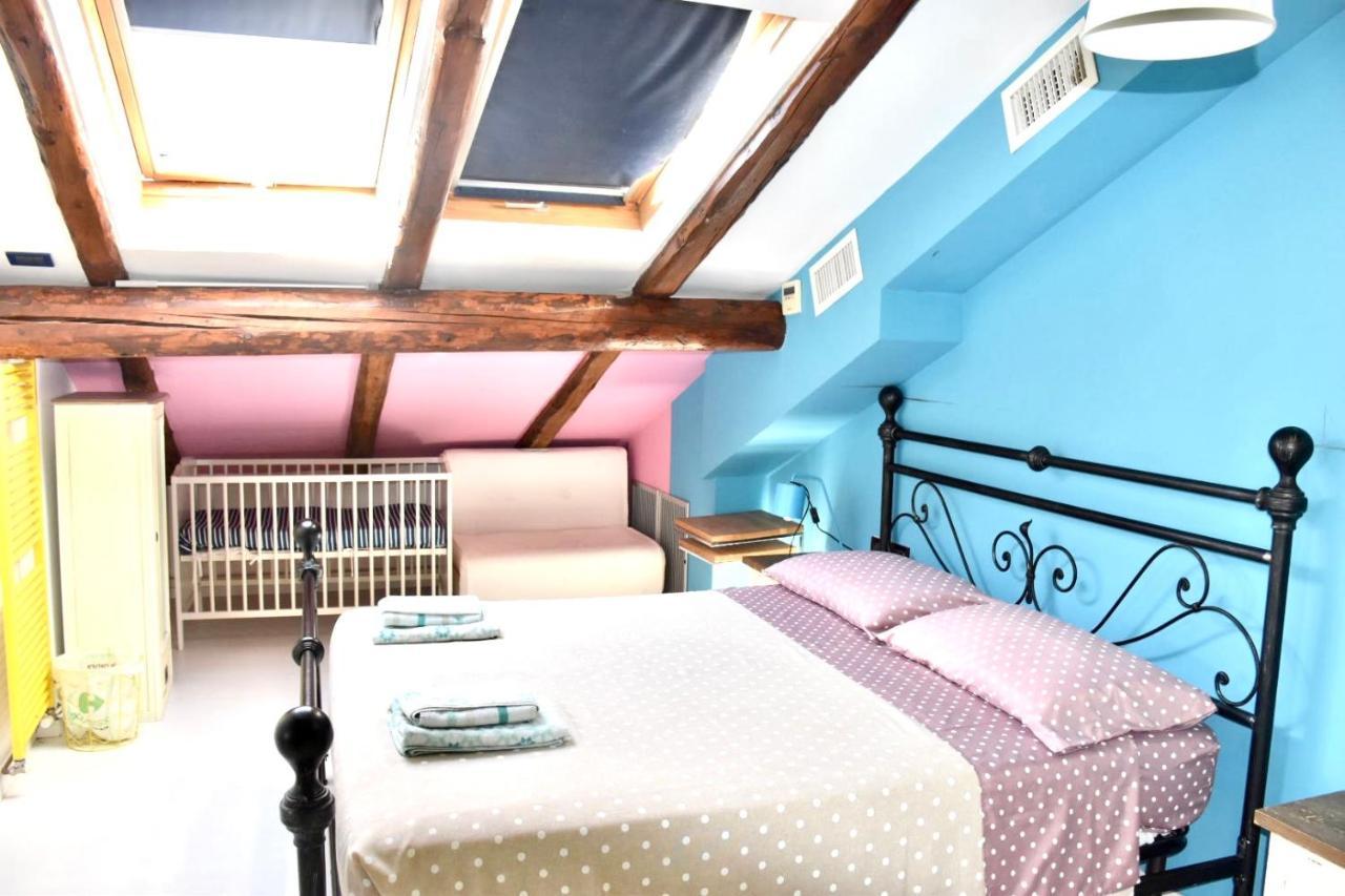 Apartamento Mansarda Teatro Duse Centro *