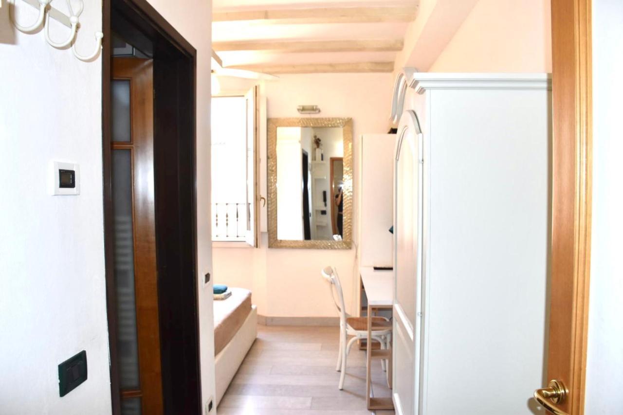 Apartamento Mansarda Teatro Duse Centro